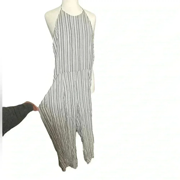 Open back pinstripe jumpsuit size L grey and white womens one piece tie back - Picture 1 of 6